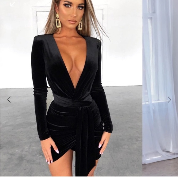 Dresses & Skirts - Baby boo black velvet dress